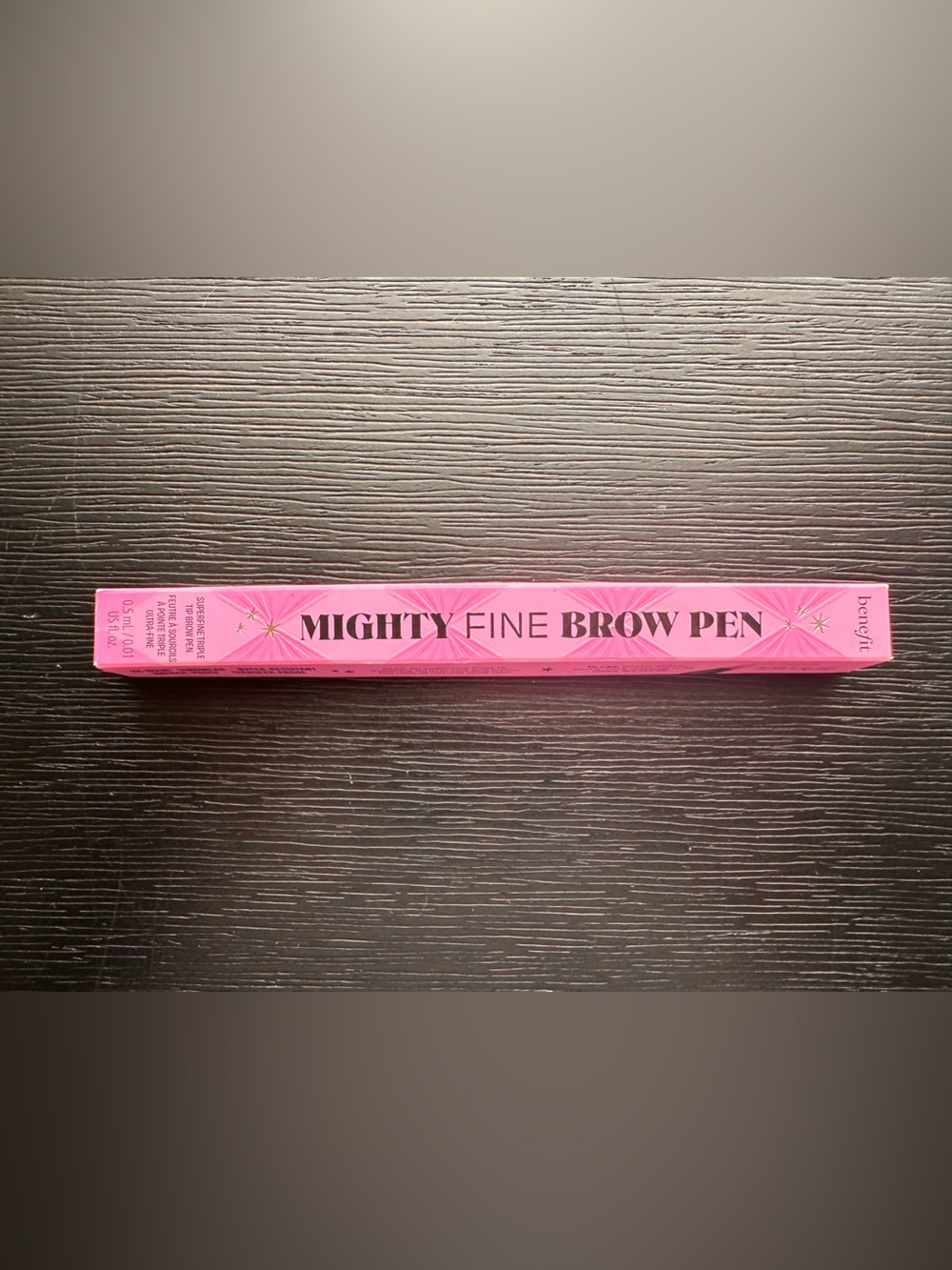 Benefit Mighty Fine Brow Pen - Bright Pink Packaging